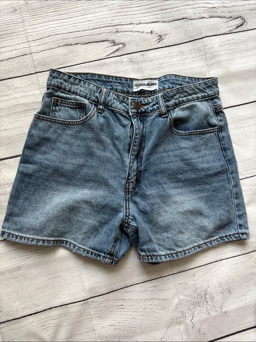 Gogo Jeans Size 11/30 Medium Wash 100% Cotton